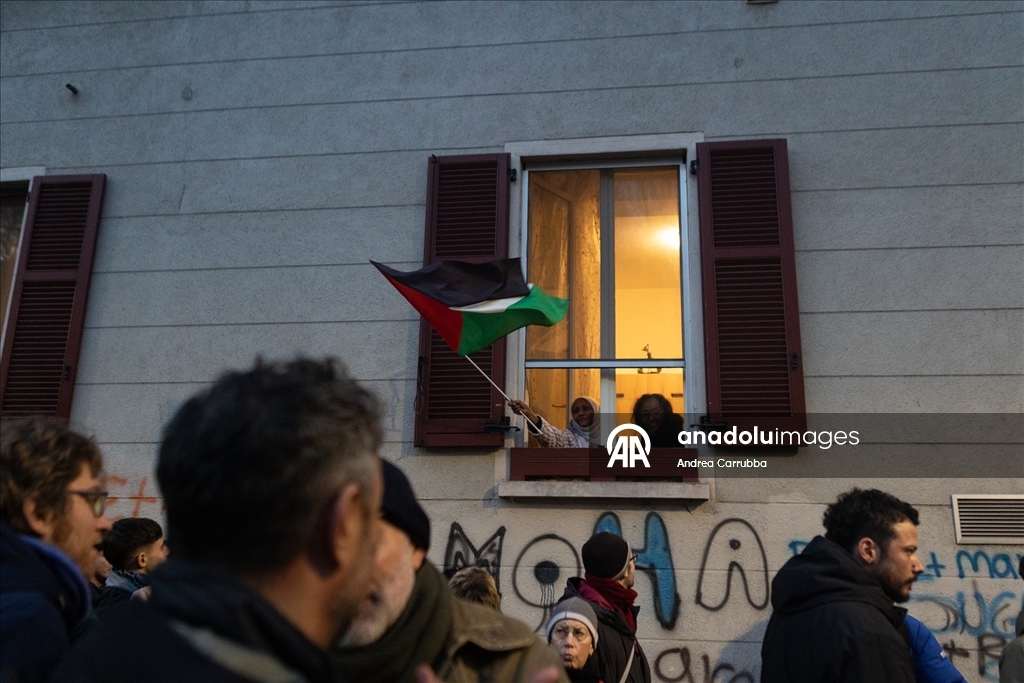 Milano’da Kış Olimpiyatları karşıtı gösteri düzenlendi