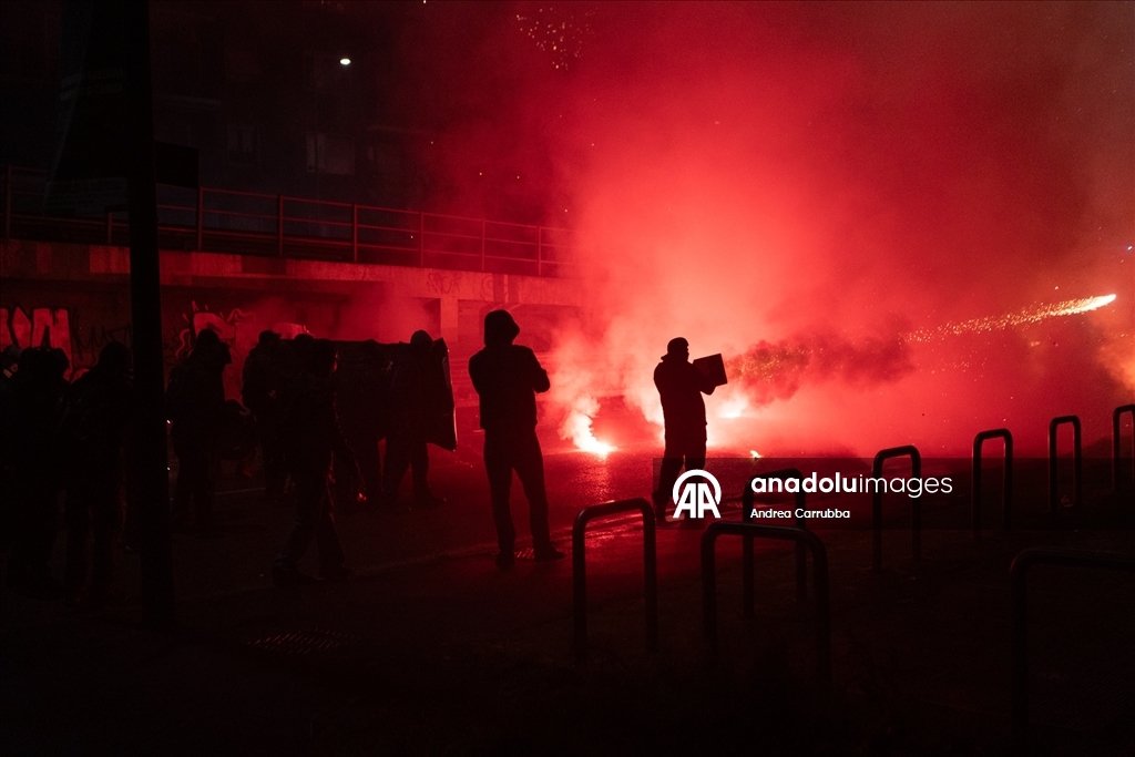 Milano’da Kış Olimpiyatları karşıtı gösteri düzenlendi