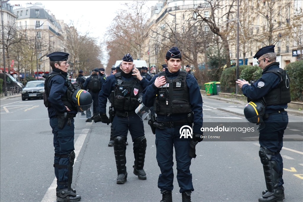 Protest against wars, racism and oppression in Paris