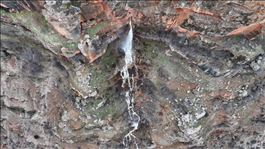 Eski darphaneden çağlayan Zebil Şelalesi yılın sadece 2 ayı akıyor