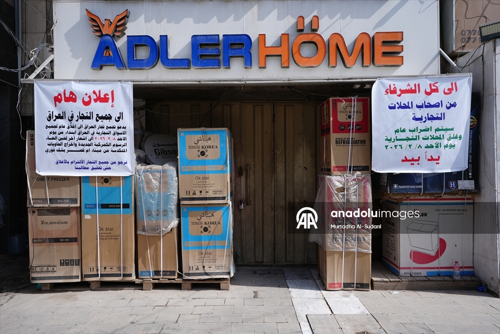 Irak’ın başkenti Bağdat'ta tüccarlar yeni gümrük tarifesini protesto etti