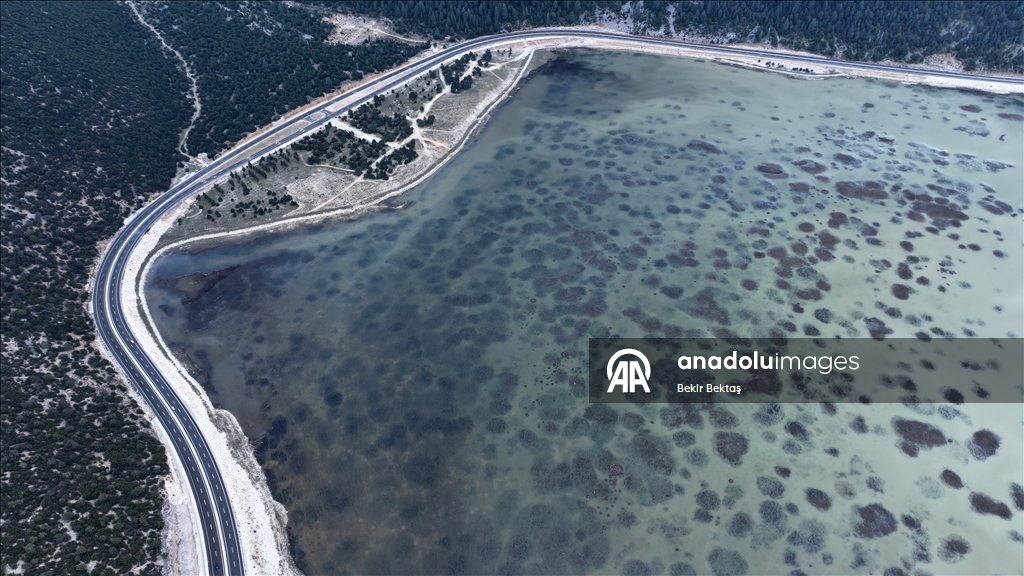 Yaz aylarında kuruyan Avlan Gölü, yağışların ardından yeniden su tuttu 18