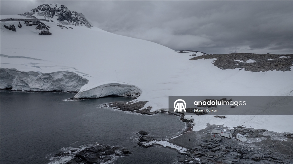 Турецкие ученые прибыли в Антарктиду в 10 раз