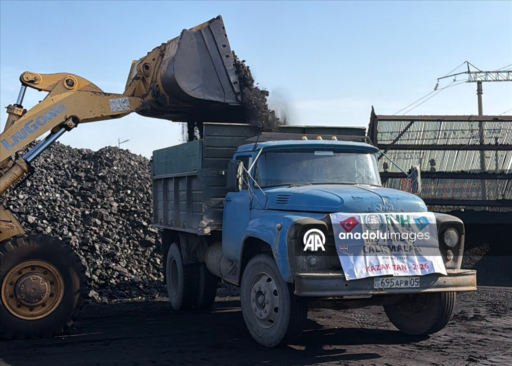 Турецкий фонд İHH распределил 480 тонн угля в Кыргызстане и Казахстане