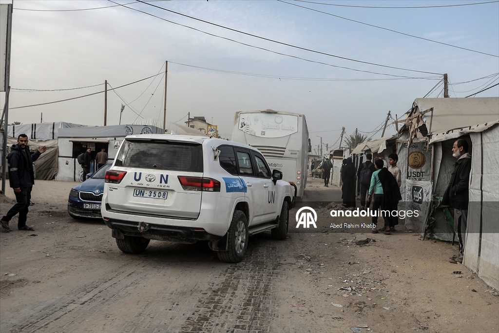 Gazze'de bir grup hasta daha Refah Sınır Kapısı'ndan tahliye edilmek üzere yola çıktı