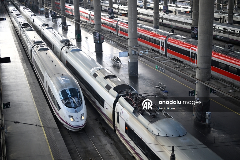 İspanya'da makinistler demiryollarının güvenliği talebiyle greve gitti