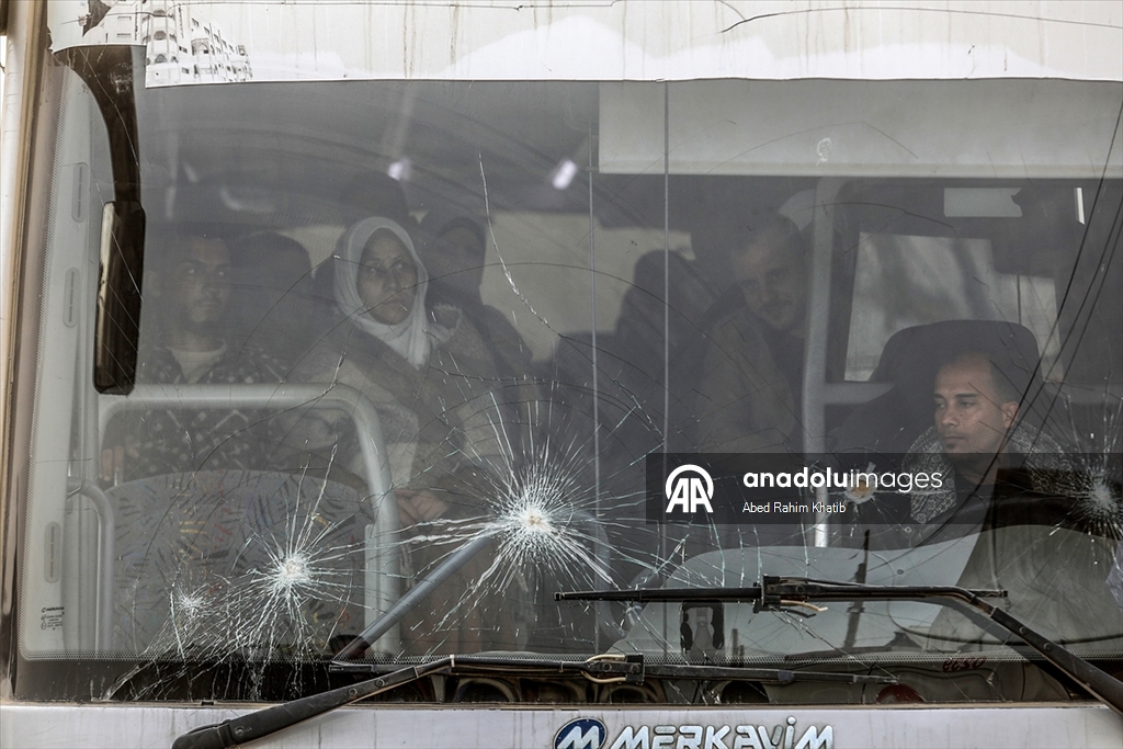 Gazze'de bir grup hasta daha Refah Sınır Kapısı'ndan tahliye edilmek üzere yola çıktı