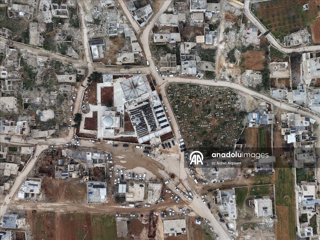 Suriye'nin İdlib ilindeki "Ömer bin Abdülaziz Türbesi" Türkiye'nin katkılarıyla restore edildi