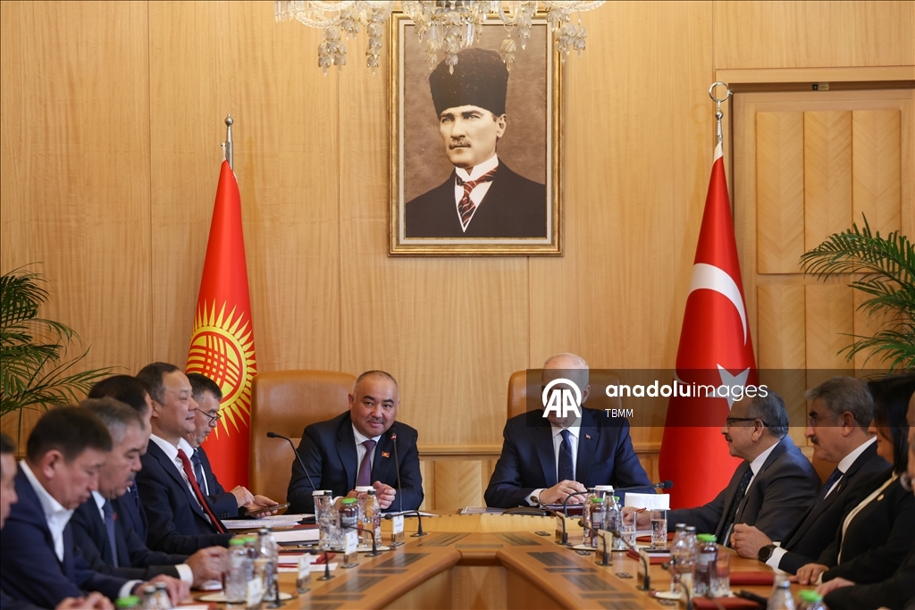مباحثات برلمانية بين تركيا وقرغيزستان في أنقرة