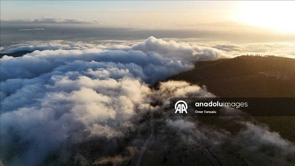 Mersin'de sis bulutu dronla görüntülendi