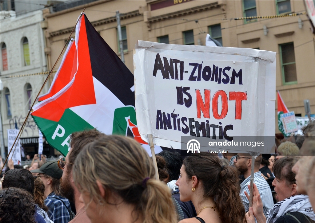 В Австралии тысячи человек вышли на протесты против визита президента Израиля