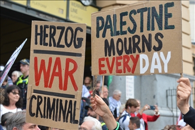 В Австралии тысячи человек вышли на протесты против визита президента Израиля