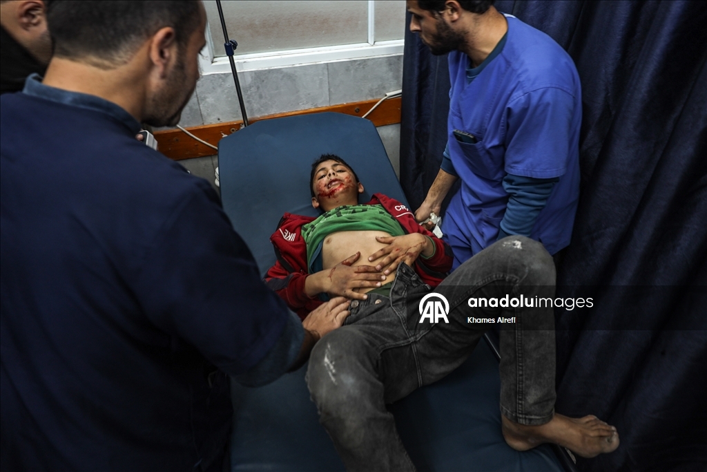 Израиль продолжает удары по Газе, несмотря на режим прекращения огня