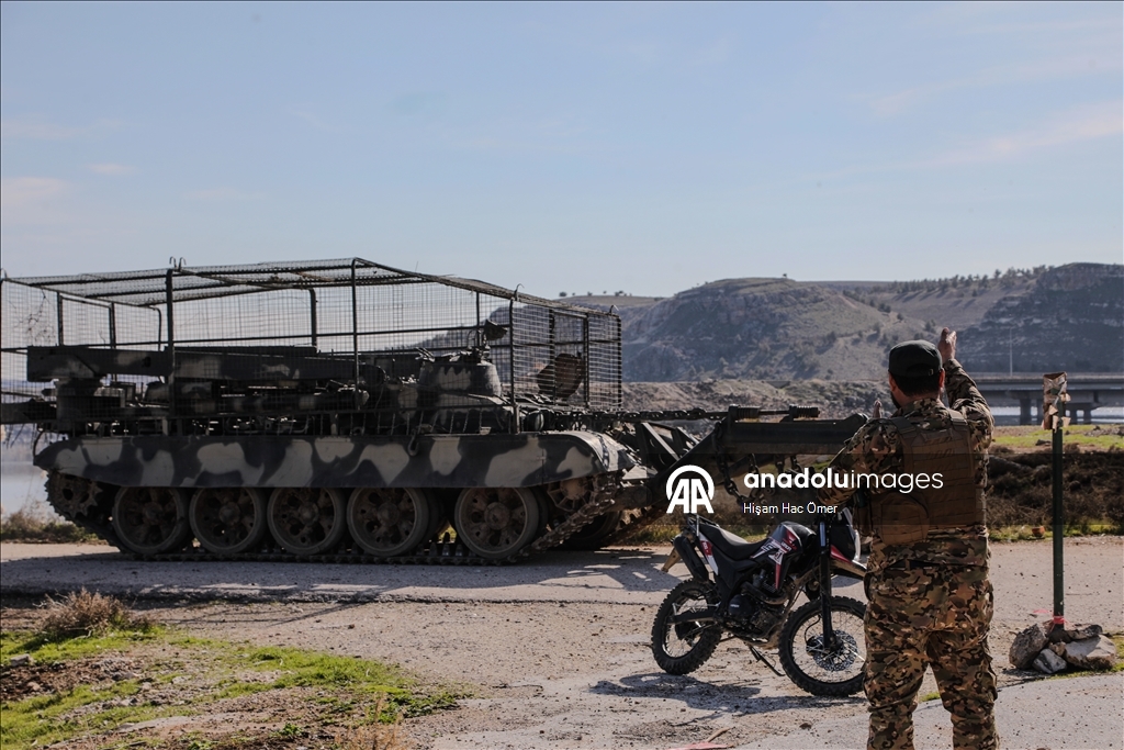 «Анадолу» запечатлело разминирование территории мавзолея Сулейман Шаха в Сирии