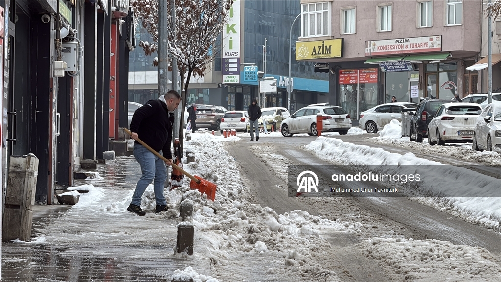В многих регионах Турции наблюдается снег и холодная погода 4
