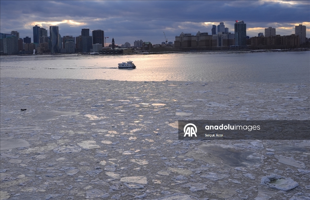 Число погибших из-за аномальных холодов в Нью-Йорке выросло до 26