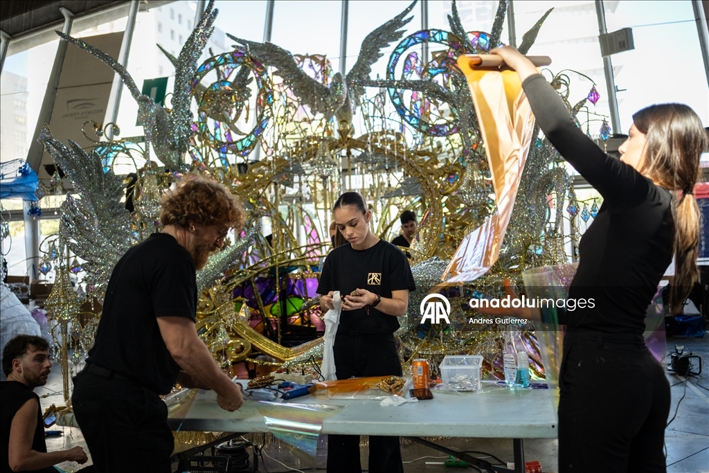 Гала-концерт королев карнавала Санта-Крус-де-Тенерифе