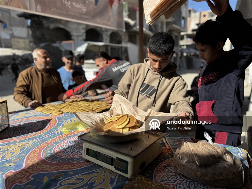 Палестинский кондитер продолжает соблюдать традиции Рамадана