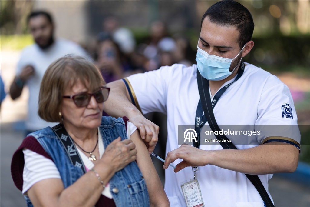 Буддийские монахи, отправившиеся на «Марш мира», прибыли в Вашингтон