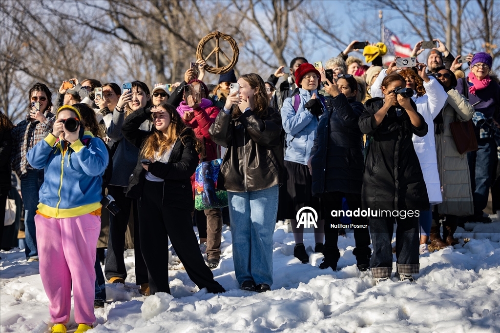 “Barış Yürüyüşü”ne çıkan Budist keşişler Washington'a ulaştı 