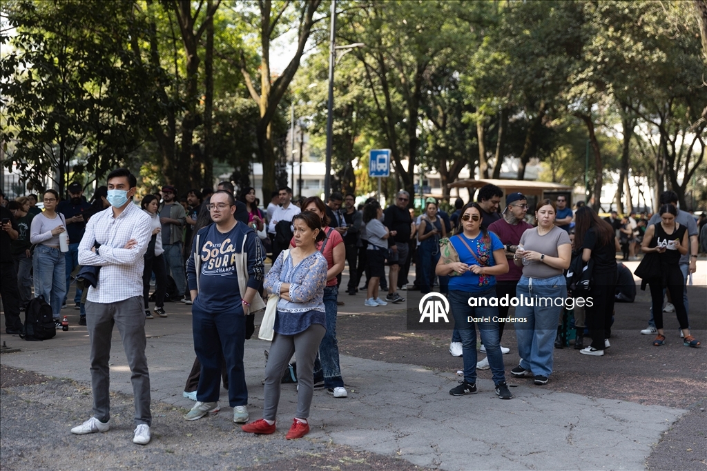 Буддийские монахи, отправившиеся на «Марш мира», прибыли в Вашингтон