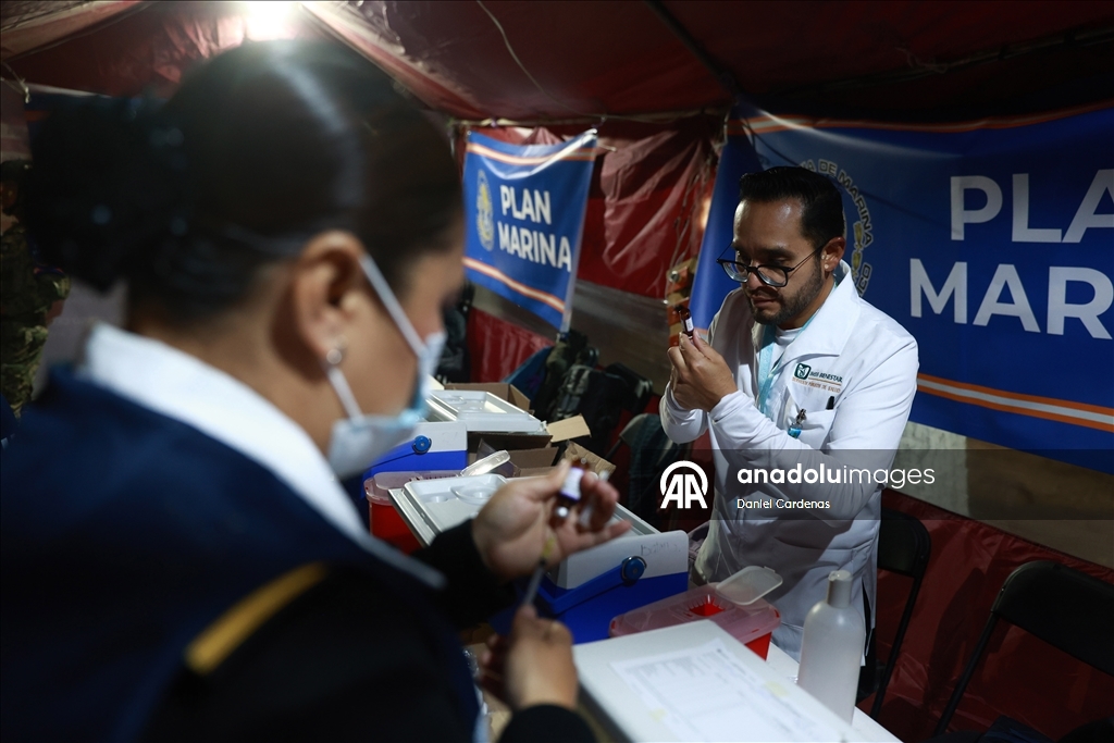 Буддийские монахи, отправившиеся на «Марш мира», прибыли в Вашингтон