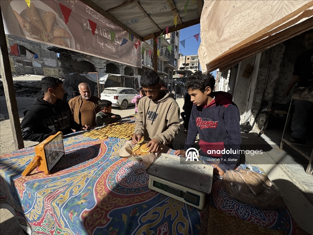 Палестинский кондитер продолжает соблюдать традиции Рамадана