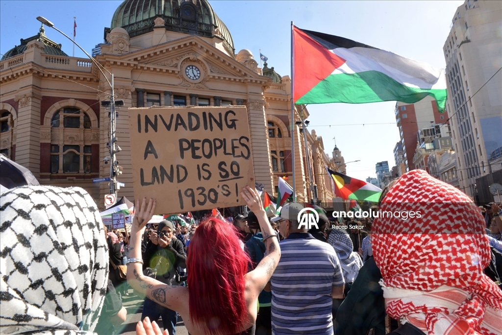 İsrail Cumhurbaşkanı Herzog'un Avustralya ziyaretinin son gününde de protestolar düzenlendi