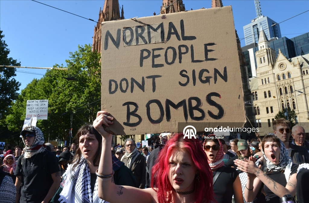 İsrail Cumhurbaşkanı Herzog'un Avustralya ziyaretinin son gününde de protestolar düzenlendi