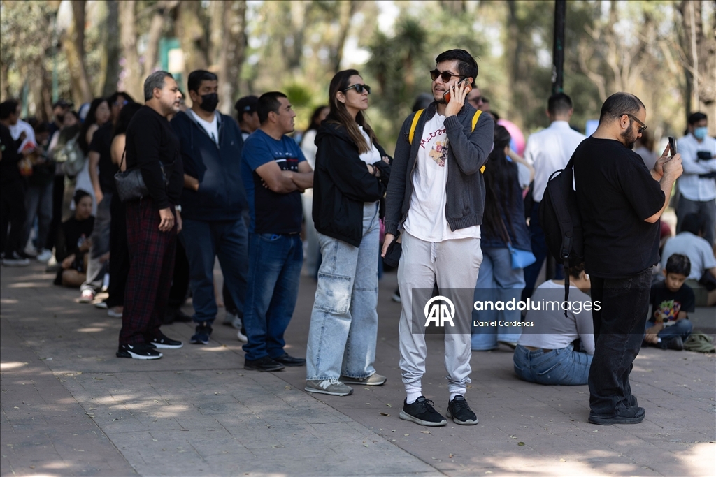 Буддийские монахи, отправившиеся на «Марш мира», прибыли в Вашингтон