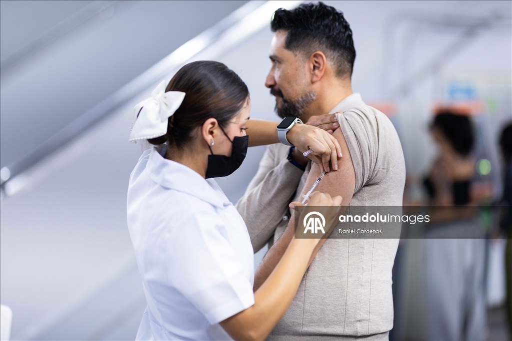 Буддийские монахи, отправившиеся на «Марш мира», прибыли в Вашингтон