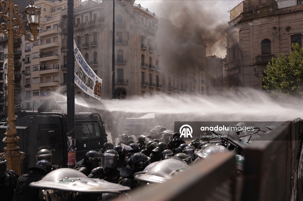 В Аргентине прошли протесты против трудовой реформы