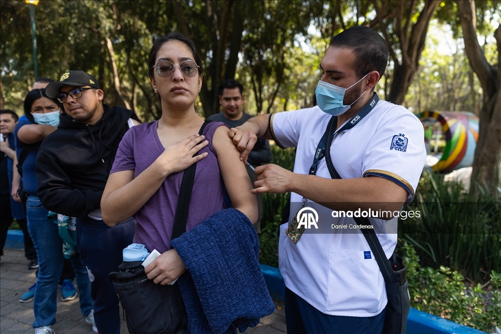 Буддийские монахи, отправившиеся на «Марш мира», прибыли в Вашингтон