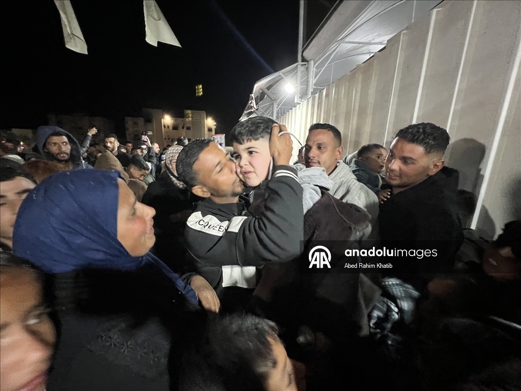 44 палестинца вернулись в Газу через КПП Рафах