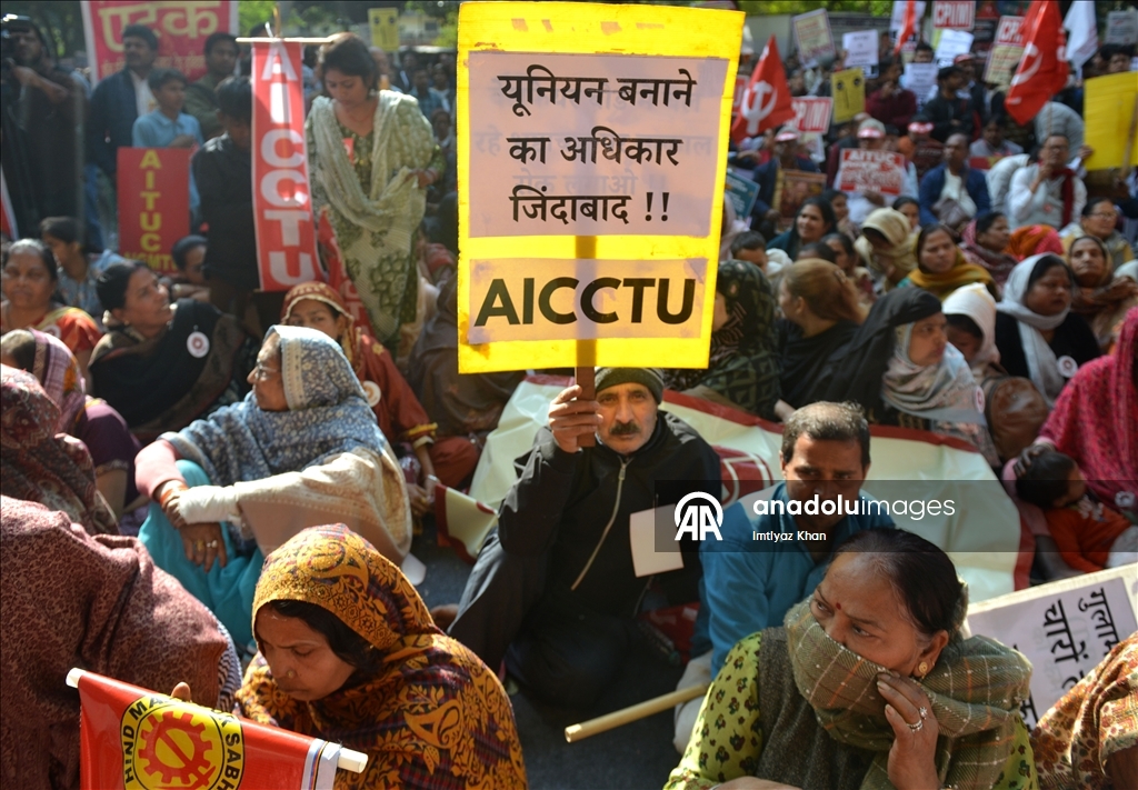 الهند.. احتجاجات نَقابية عُمالية وإضراب يعم البلاد إثر اتفاقية تجارية مؤقتة مع الولايات المتحدة