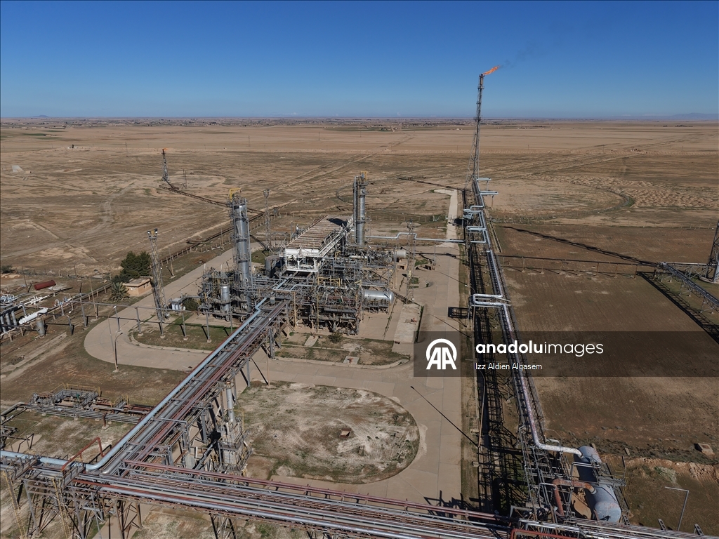 سوريا.. الحكومة السورية تسيطر على حقول "الشدّادي" للنفط والغاز في الحسكة