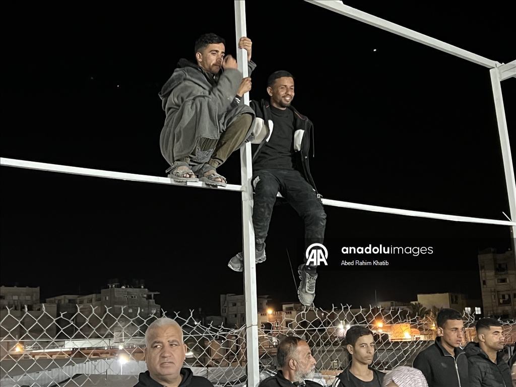 44 палестинца вернулись в Газу через КПП Рафах