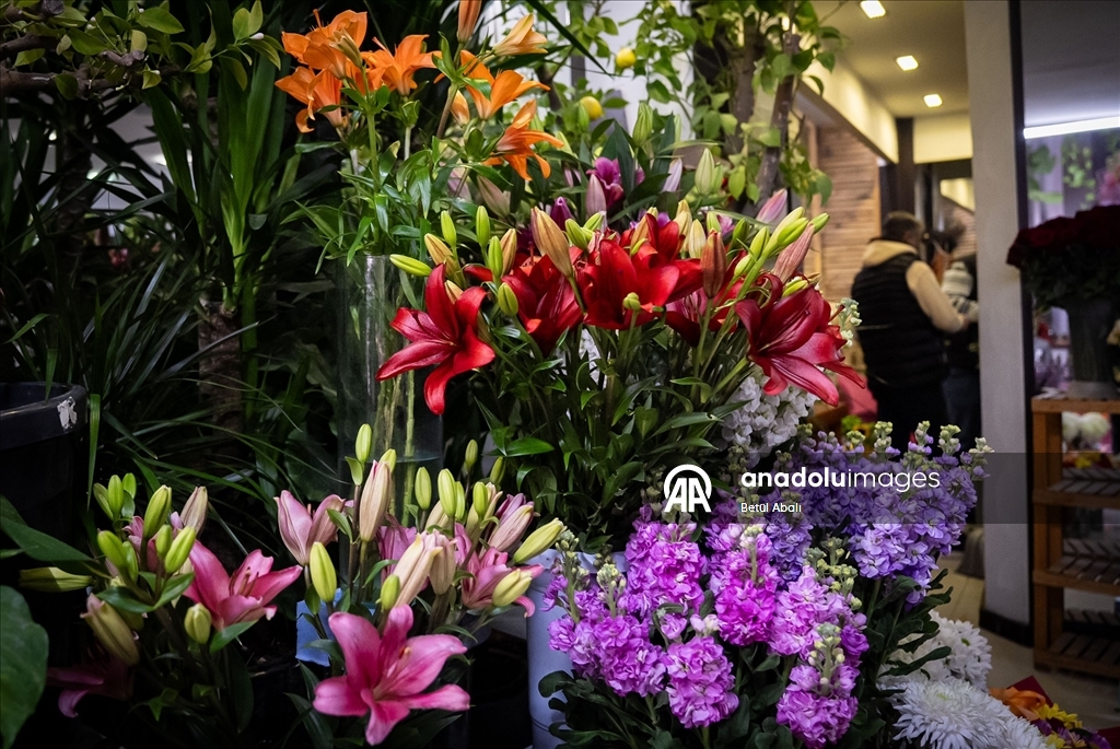 Sevgililer Günü'nün yeni trendi orkide ve kelebek buketler oldu