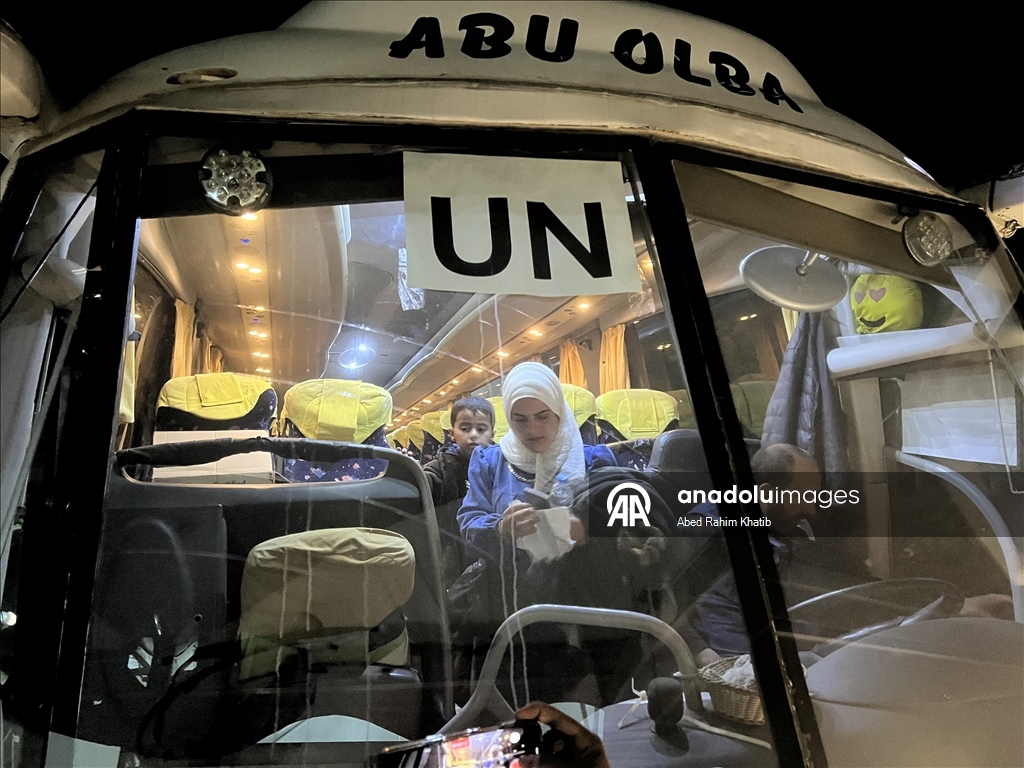 44 палестинца вернулись в Газу через КПП Рафах