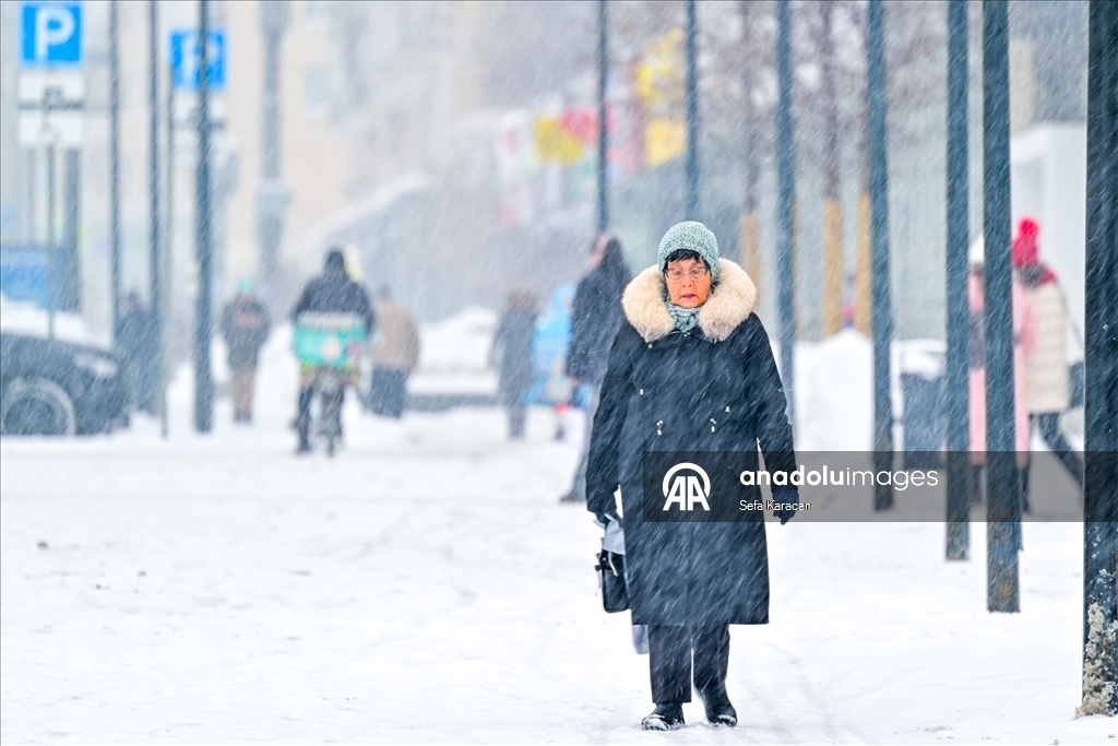 Снегопад в Москве 13