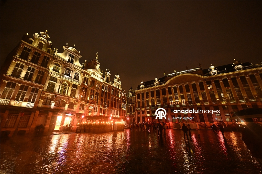 Уникальное Световое шоу началось в Брюсселе