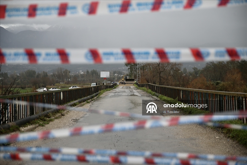 Muğla'da kuvvetli yağış nedeniyle sel ve su taşkınları yaşanıyor