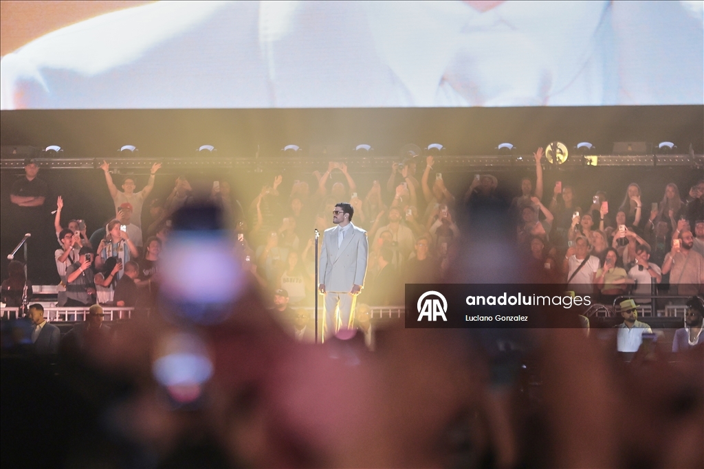 Десятки тысяч зрителей посетили концерт Bad Bunny в Аргентине