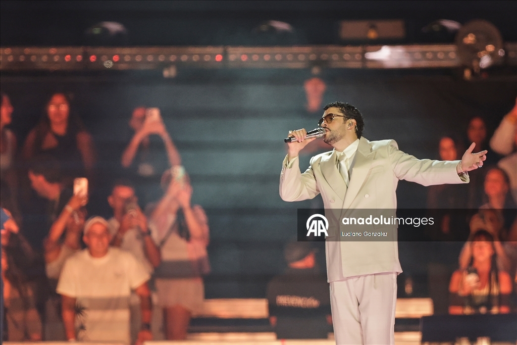 Десятки тысяч зрителей посетили концерт Bad Bunny в Аргентине