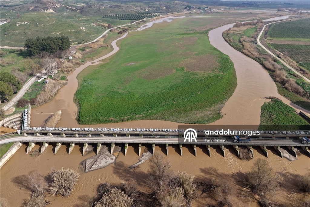 Kış yağışları Manisa'da susuz kalan barajları doldurmaya başladı