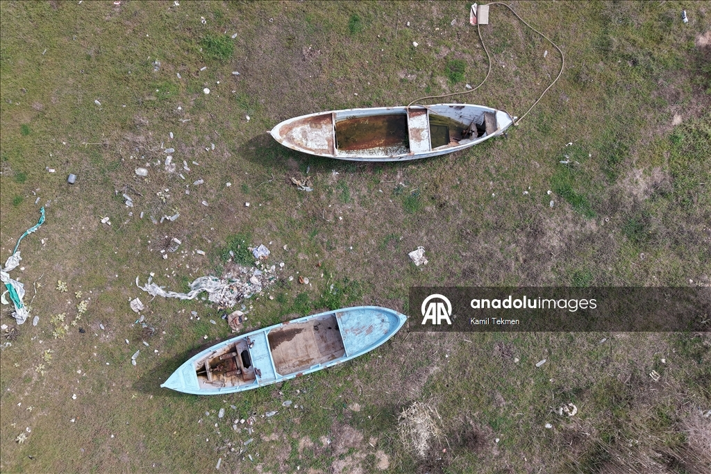 Kış yağışları Manisa'da susuz kalan barajları doldurmaya başladı