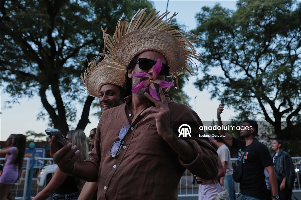 Десятки тысяч зрителей посетили концерт Bad Bunny в Аргентине