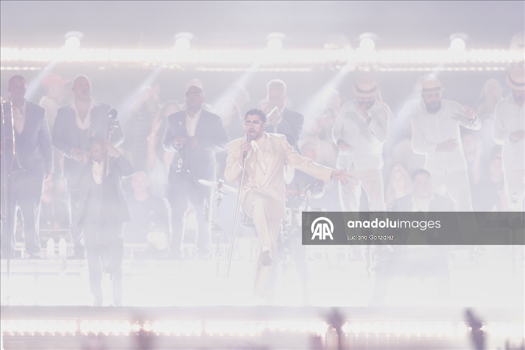 Десятки тысяч зрителей посетили концерт Bad Bunny в Аргентине
