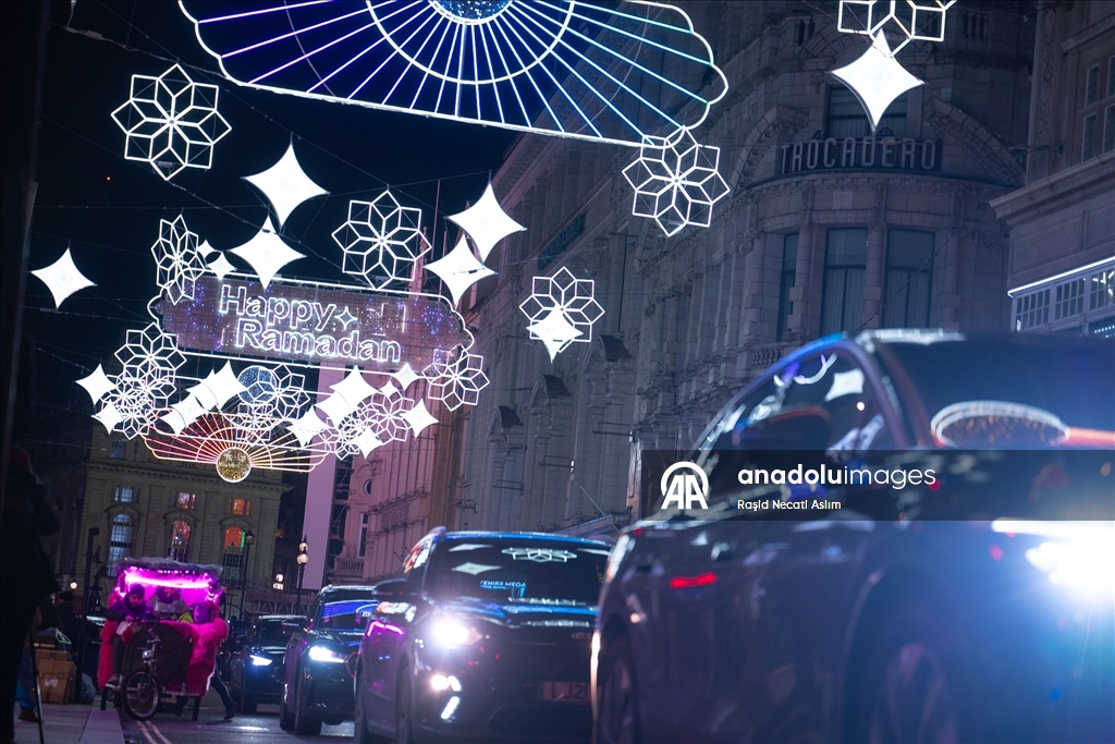 Знаменитую улицу Ковентри в Лондоне украсили в 4-й раз по случаю Рамазана