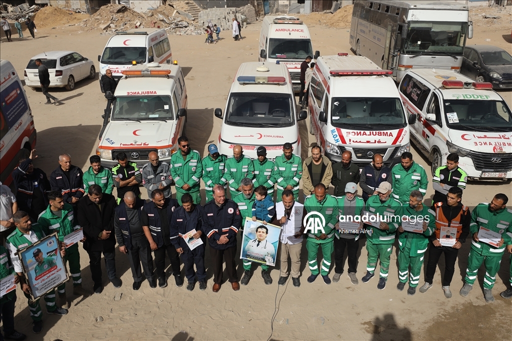 İsrail hapishanelerinde tutuklu bulunan doktor ve sağlık görevlilerin meslektaşları gösteri düzenledi